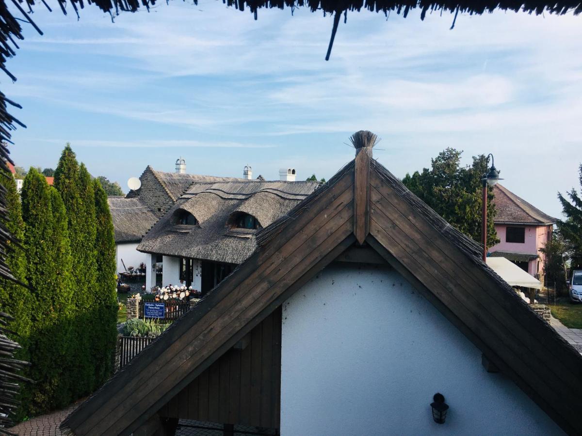 Kekmadaras Vendeghaz Tihany Exterior foto